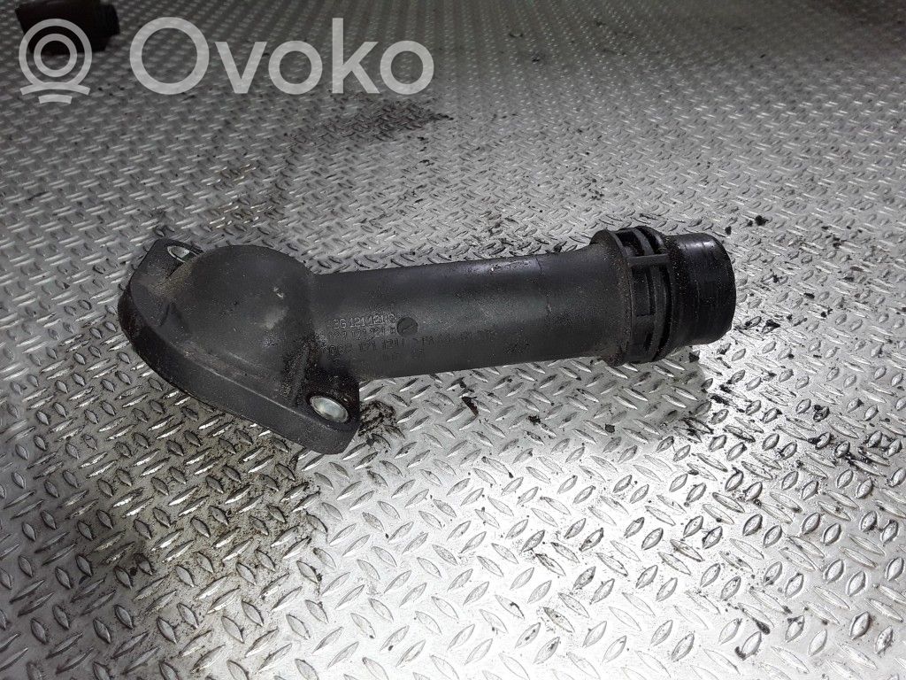 Audi A4 S4 B6 8E 8H Przewód / Wąż chłodnicy 