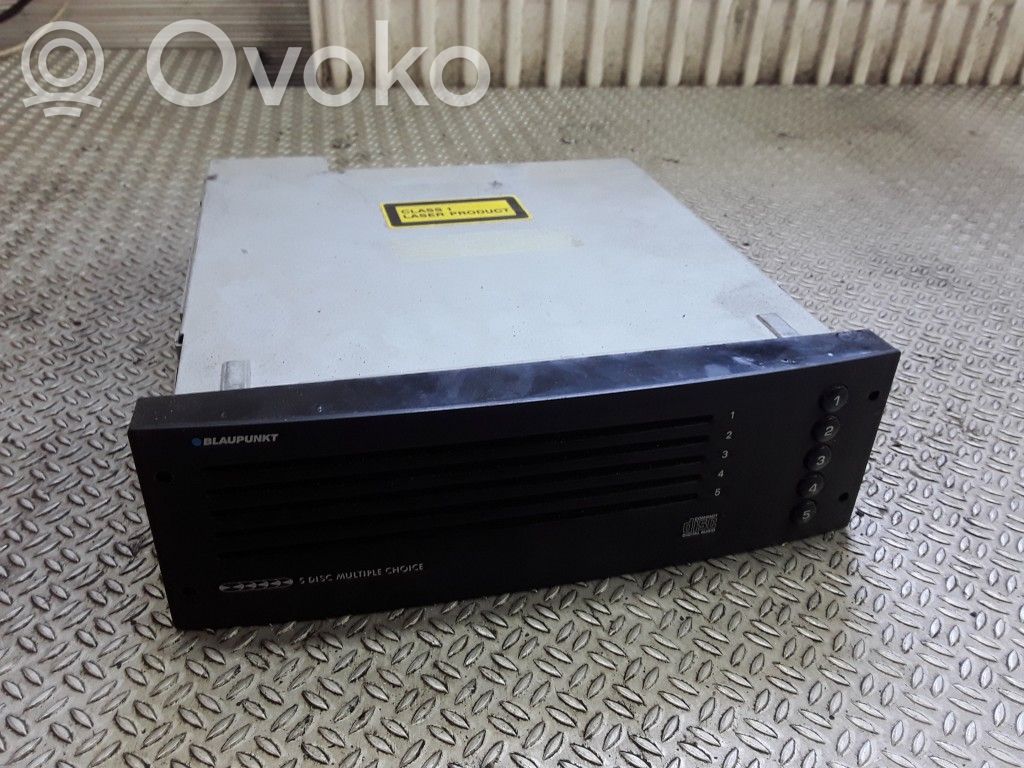 Peugeot 307 CD/DVD changer 