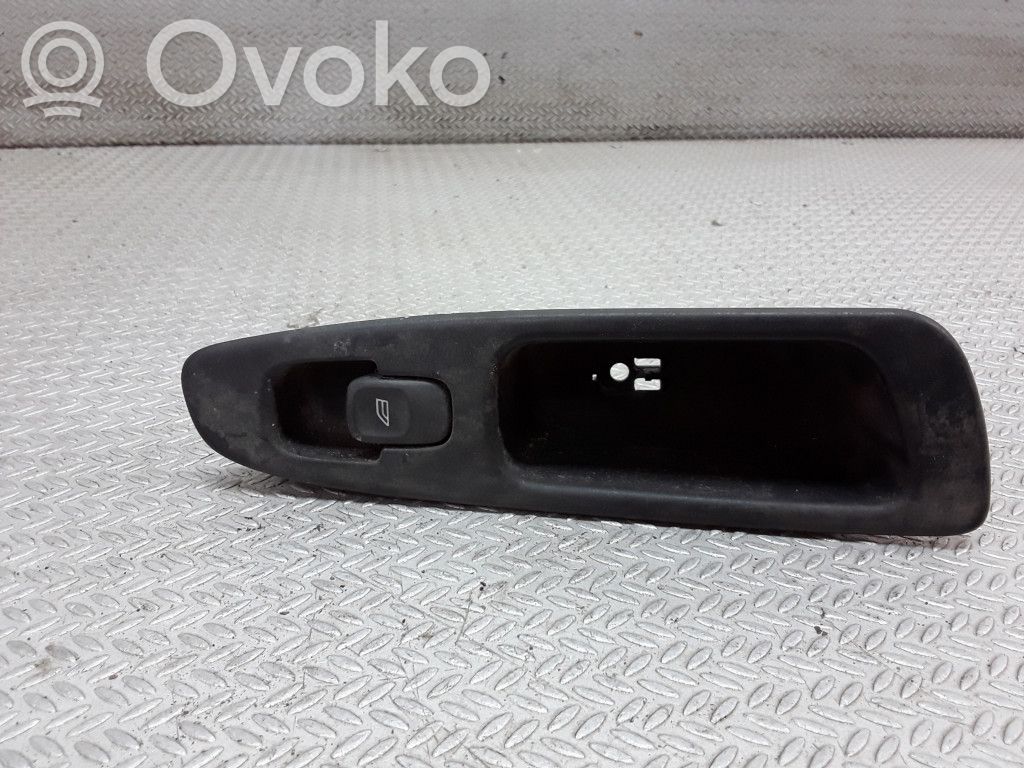 Volvo S40, V40 Electric window control switch 