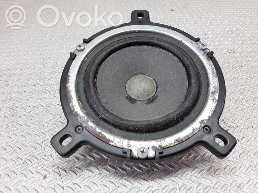 Saab 9-5 Altavoz de la puerta trasera 