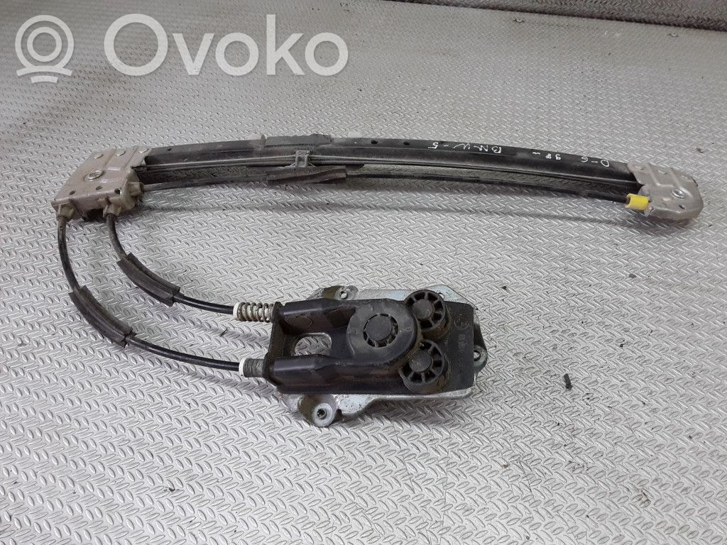 BMW 5 E39 Regulador manual de la ventanilla trasera 
