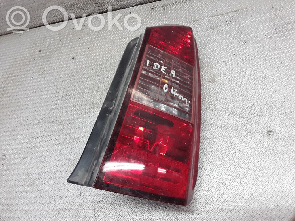 Rear/tail lights   46829508