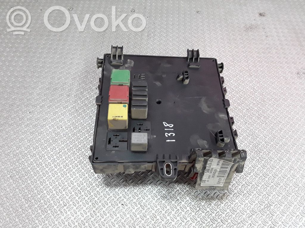 Saugiklių blokas   460023260,13170895