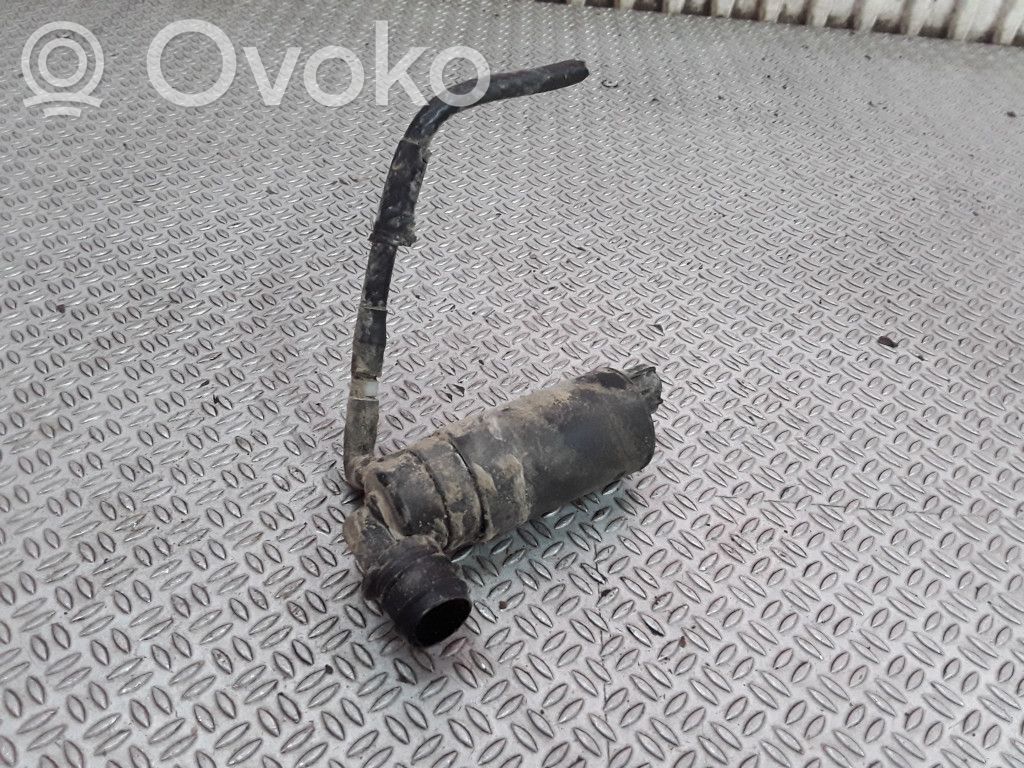 Windscreen/windshield washer pump