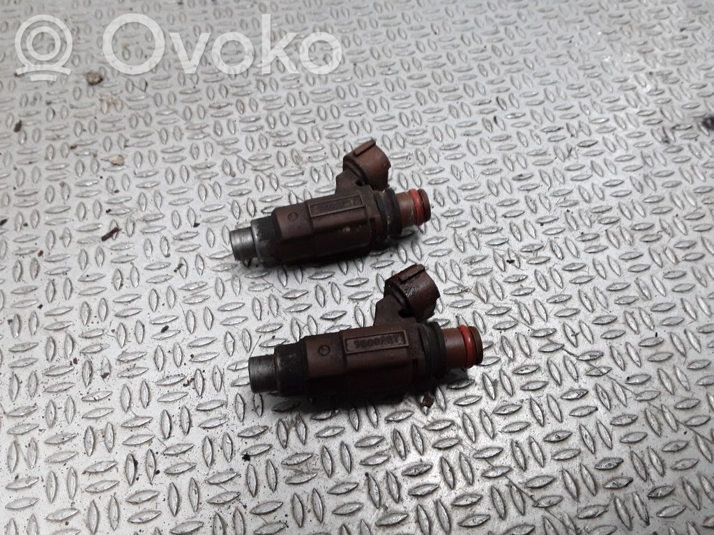 Mazda Premacy Inyector de combustible 