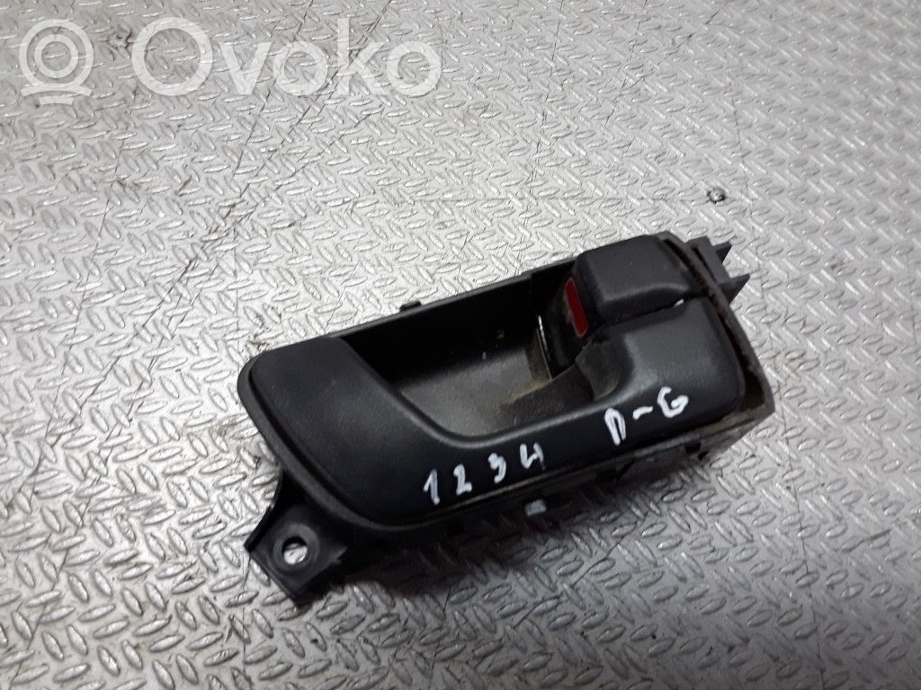 Mitsubishi Pajero Klamka wewnętrzna drzwi tylnych 