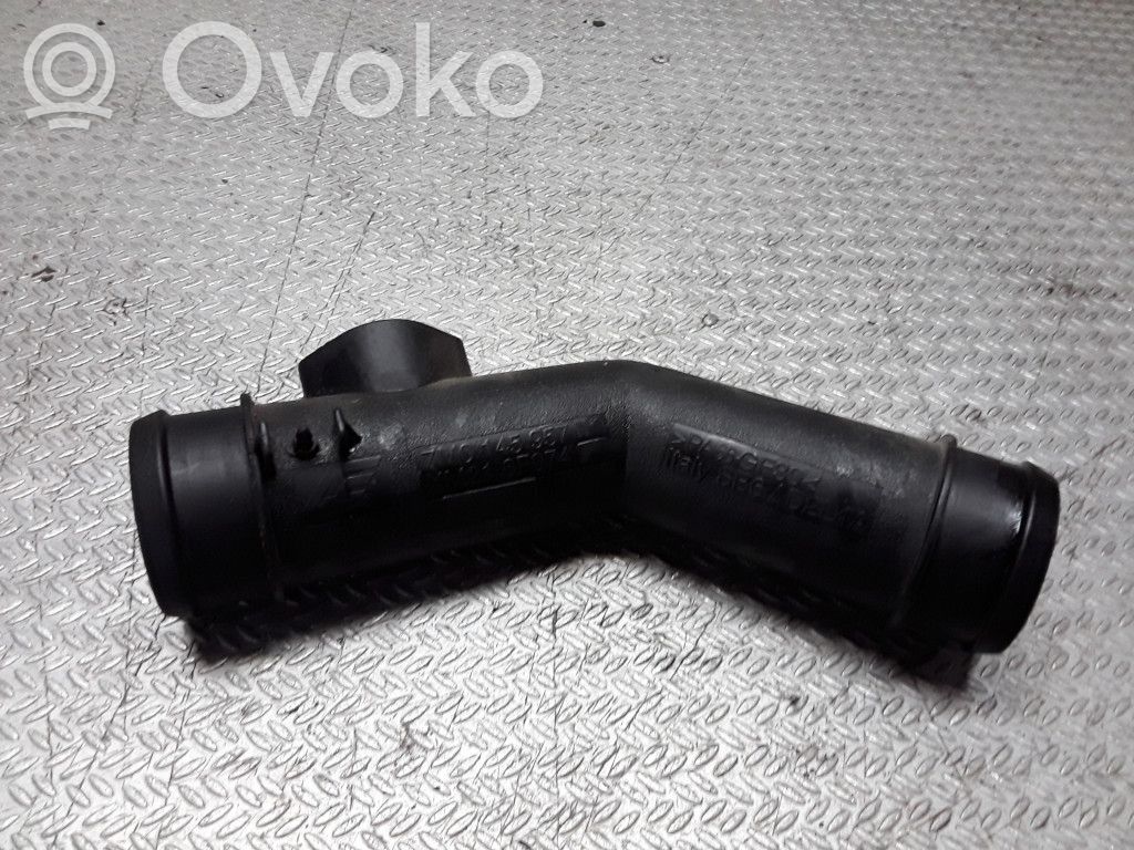 Interkūlera šļūtene (-es) / caurule (-es)   7M0145957