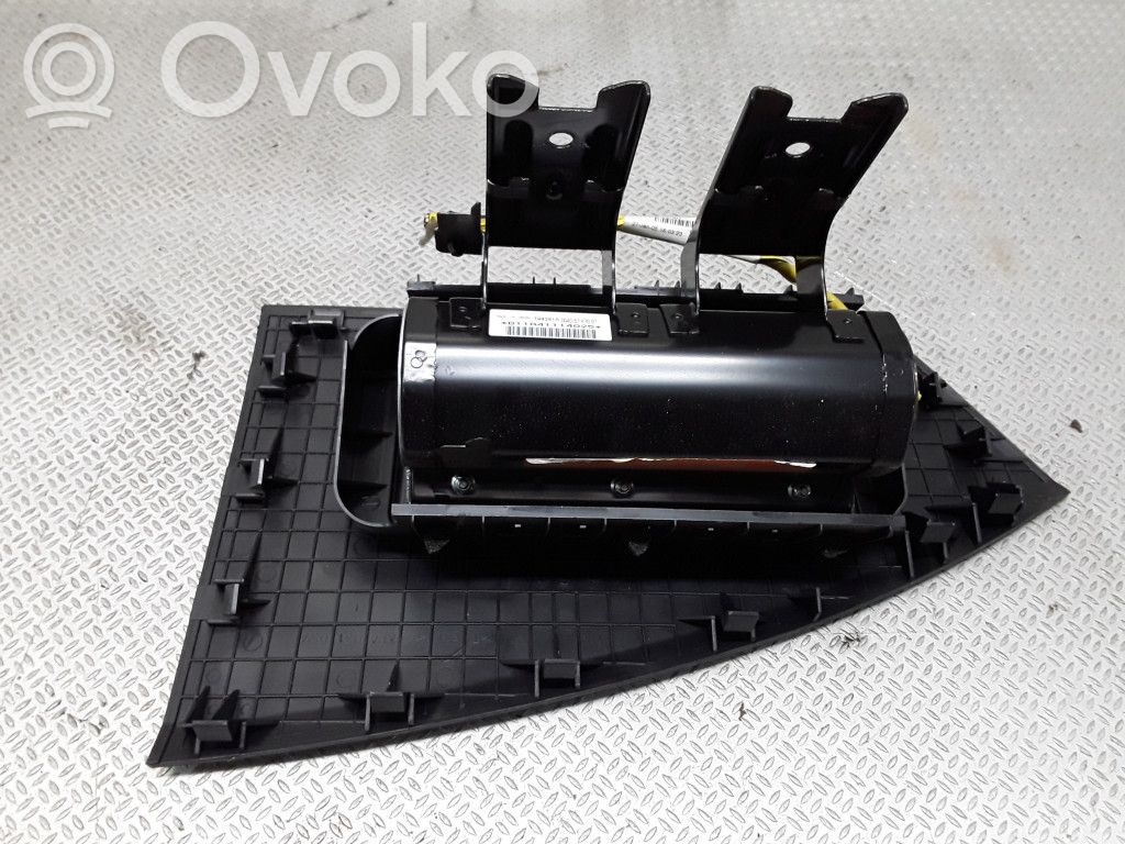 Passenger airbag   DG4057K7097