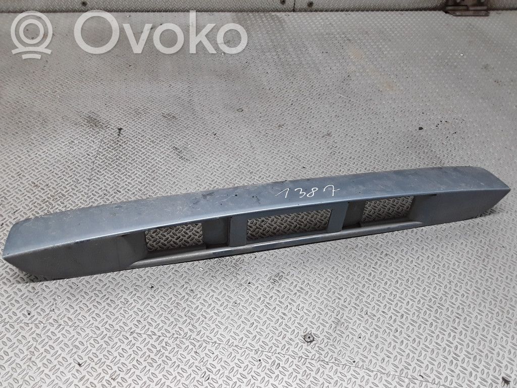Mazda 2 Éclairage de plaque d'immatriculation 