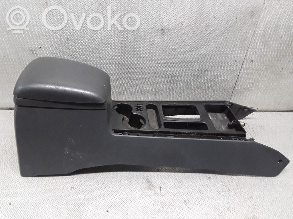 KIA Sorento Armrest 