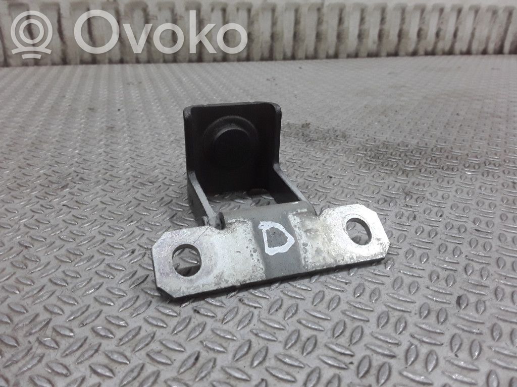 Tailgate/trunk/boot hinge