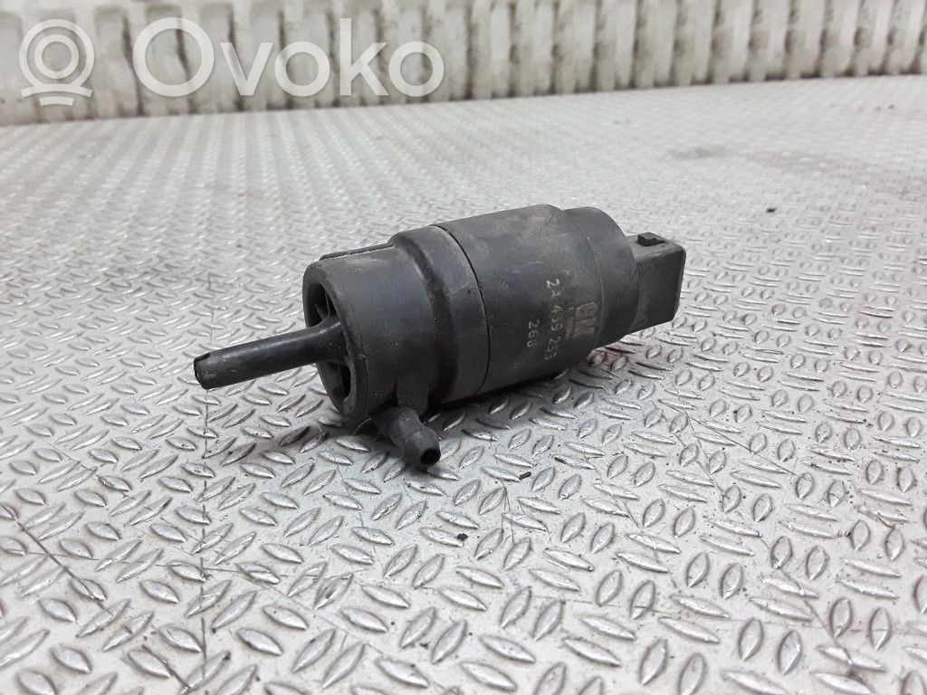 Opel Vectra C Windscreen/windshield washer pump 