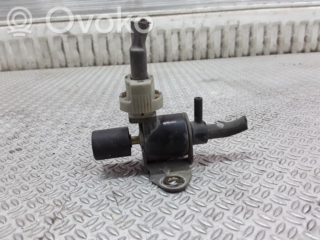 Volvo S40, V40 Turboahtimen magneettiventtiili 