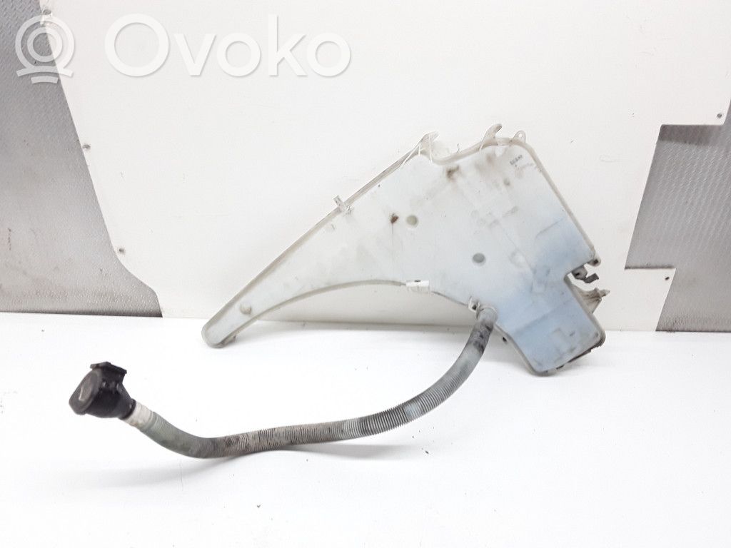 BMW 3 E90 E91 Windshield washer fluid reservoir/tank 