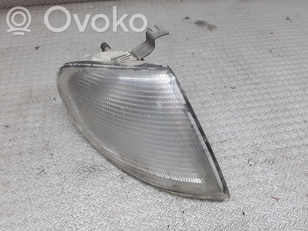 Ford Galaxy Front indicator light 
