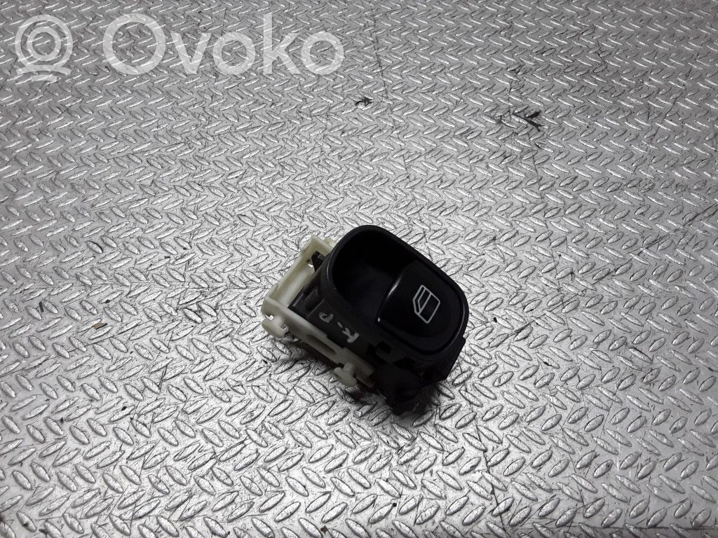 Mercedes-Benz C W203 Interruptor del elevalunas eléctrico 
