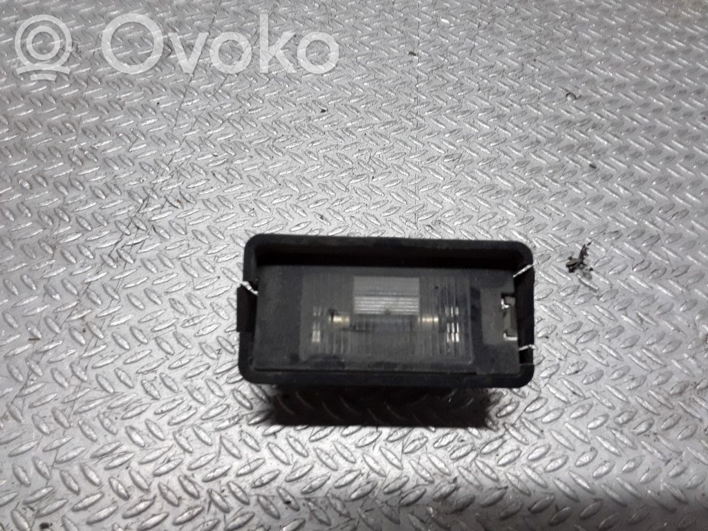 Seat Toledo III (5P) Éclairage de plaque d'immatriculation 