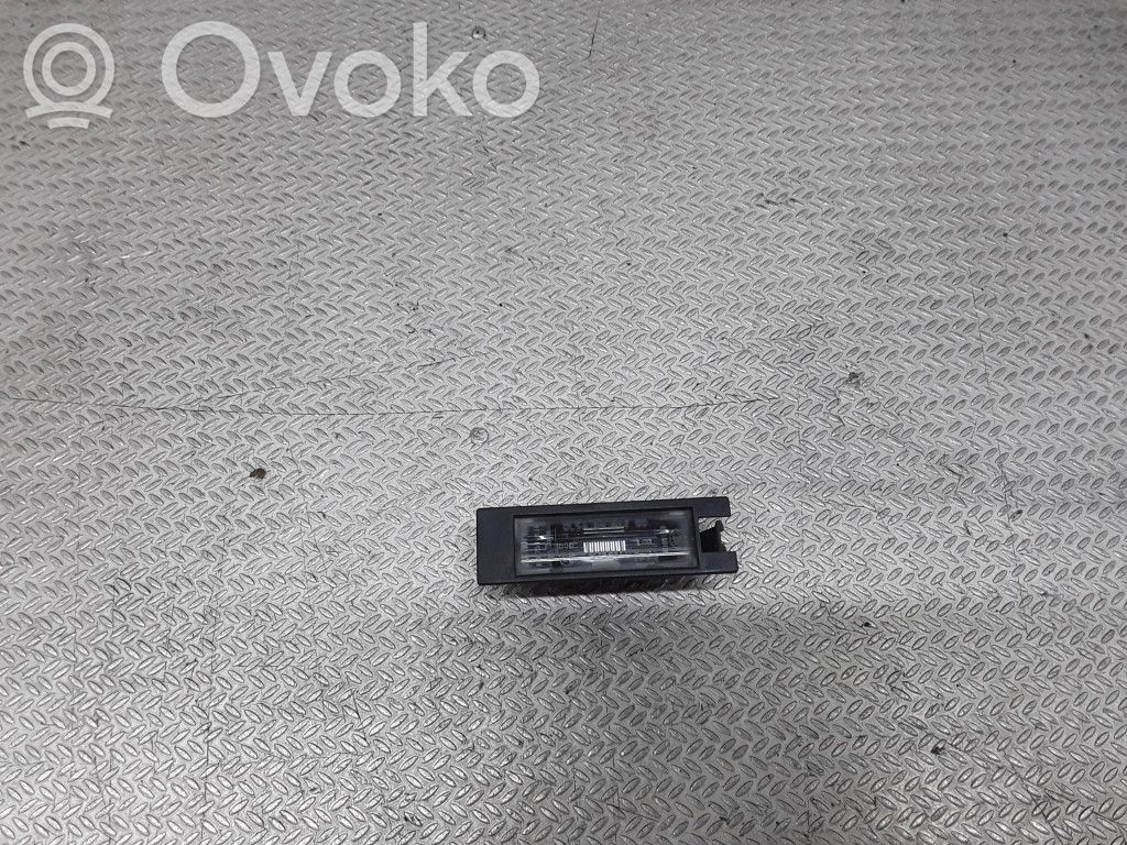 Opel Astra H Éclairage de plaque d'immatriculation 