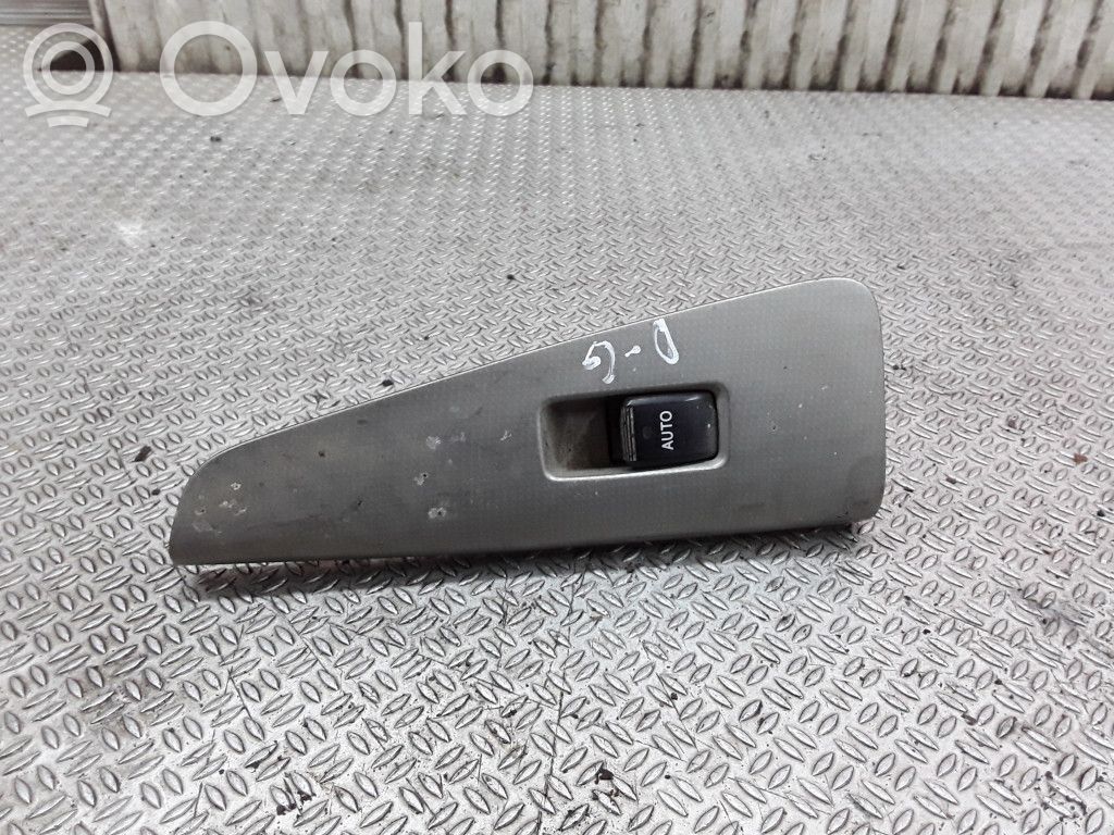 Electric window control switch   8403013031