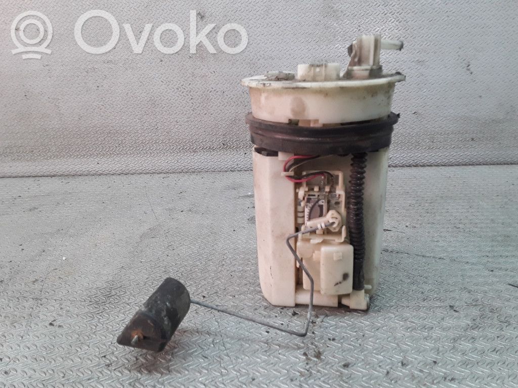 Mitsubishi Galant Bomba interna de combustible 