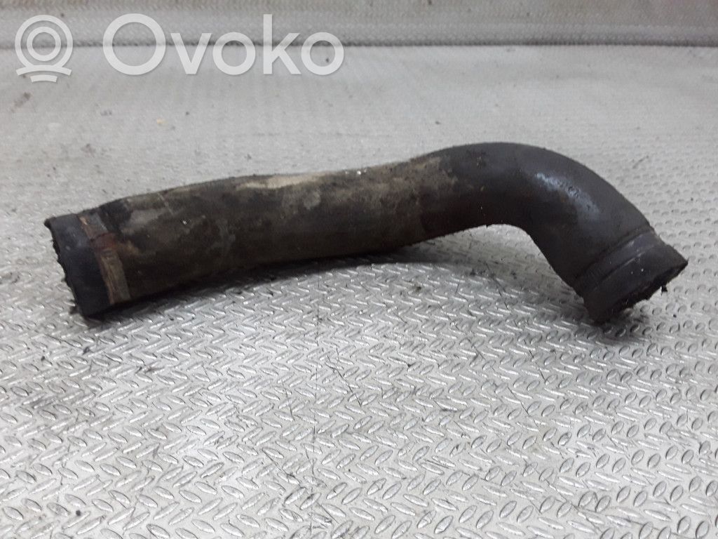 Engine coolant pipe/hose