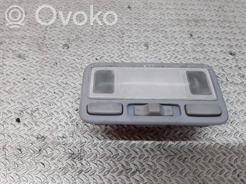 Luz del asiento delantero