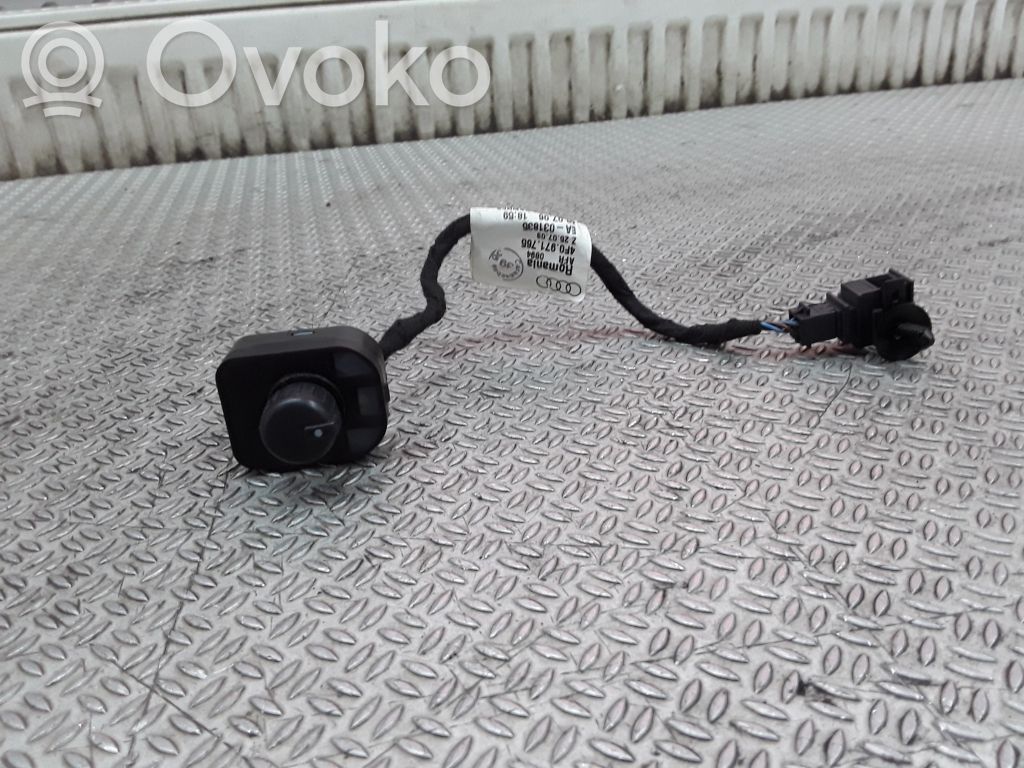 Включатель зеркал   4F0971765