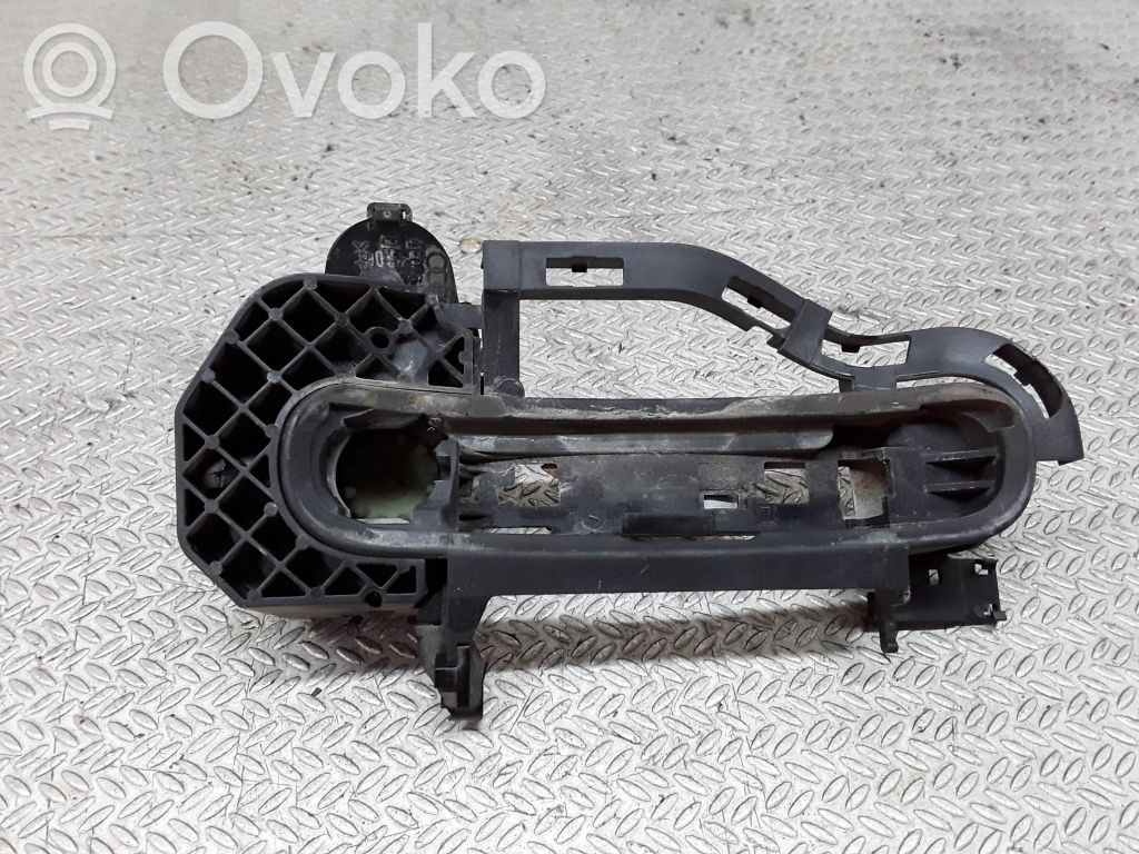 Audi A6 S6 C6 4F Klamka/wspornik zewnętrzny drzwi przednich 