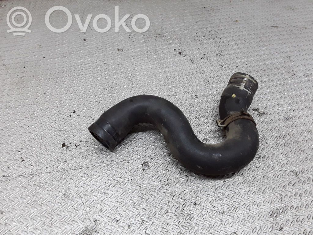 Engine coolant pipe/hose