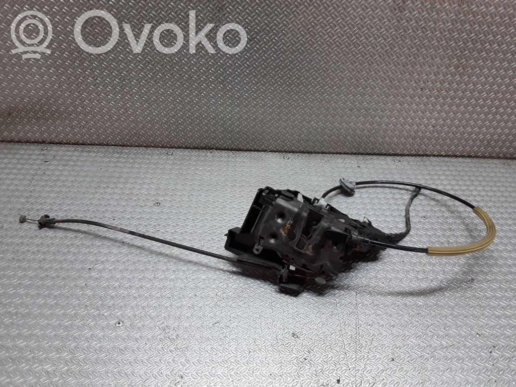 Front door lock   3M5AR21813EN
