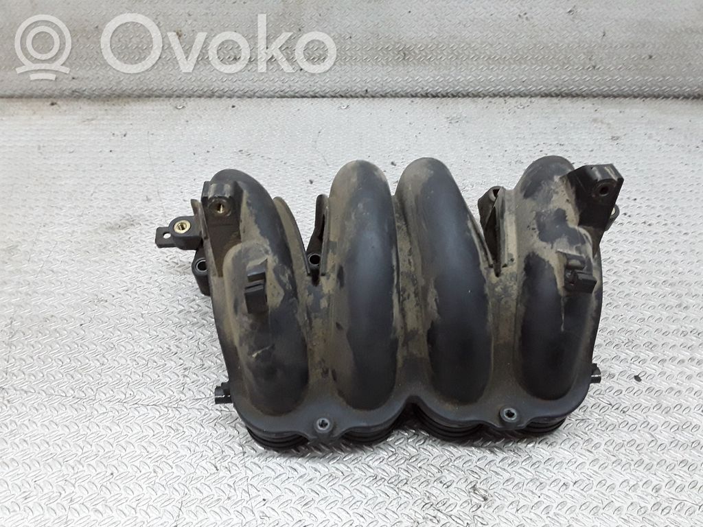 Kolektorius įsiurbimo   06A133206