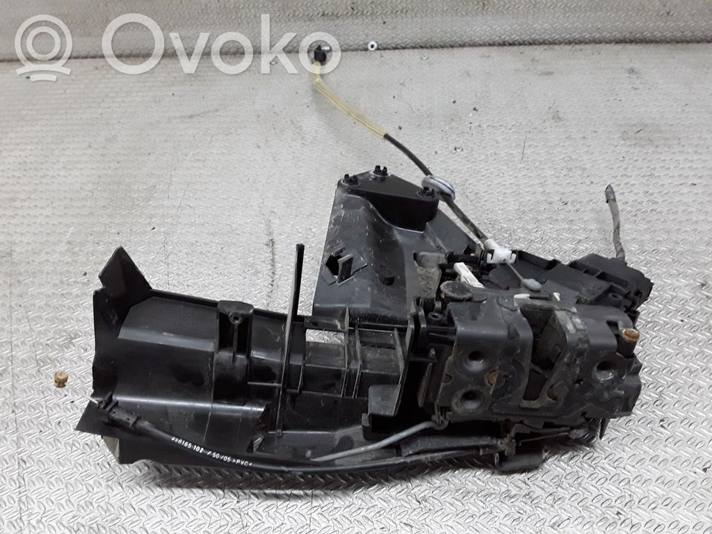 Ford Focus Etuoven lukko 