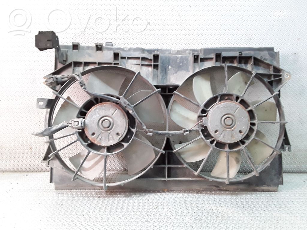 Toyota Corolla Verso E121 Elektrisks radiatoru ventilators 