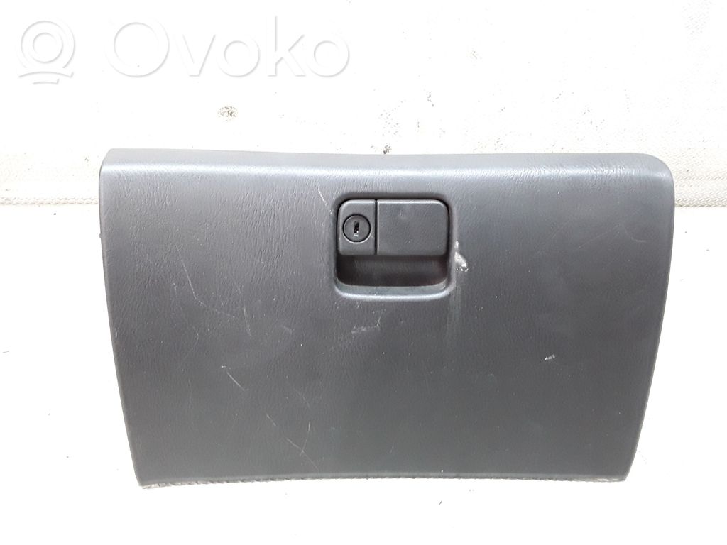 Mazda MPV Set torpedou