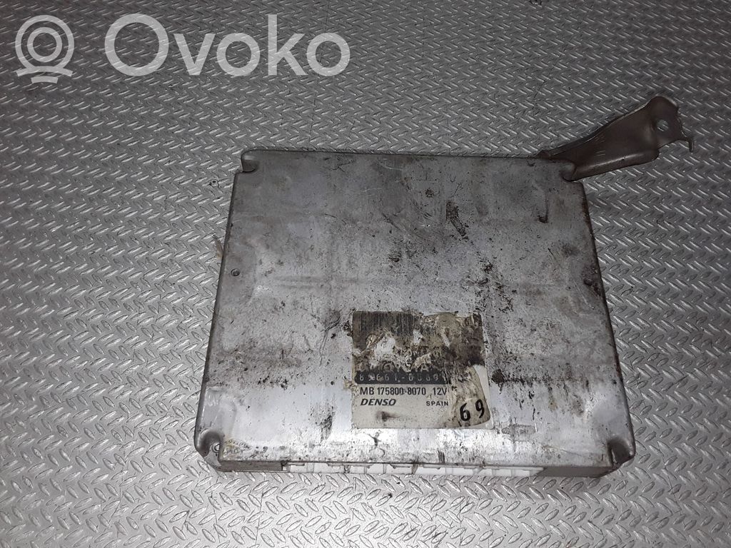 Unidad de control/módulo del motor   1758008070