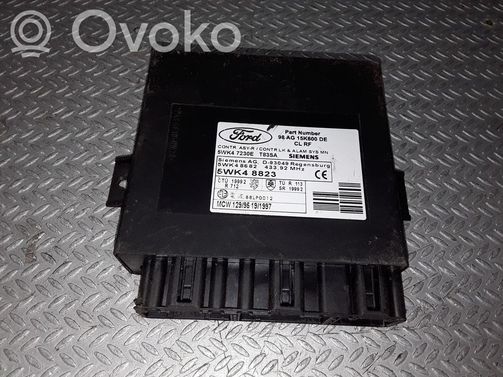 Ford Focus Comfort/convenience module 