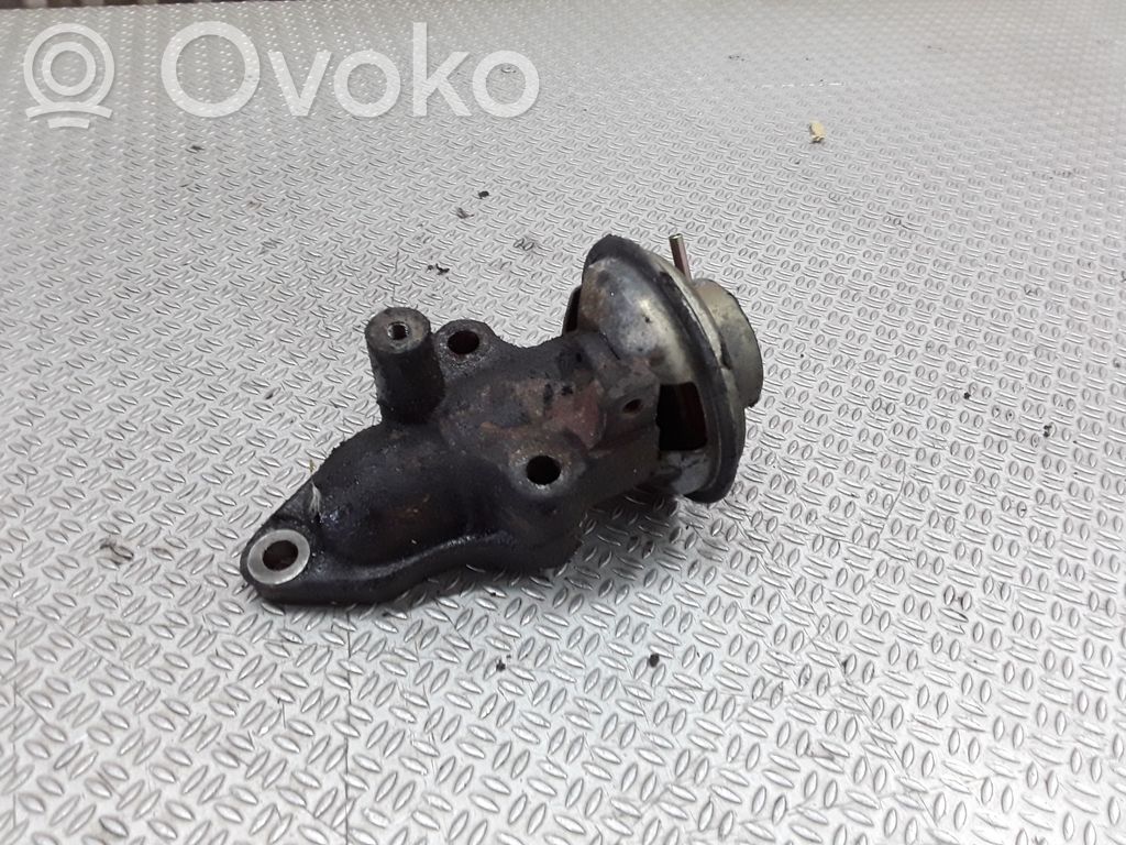 Toyota Avensis T220 Zawór EGR 