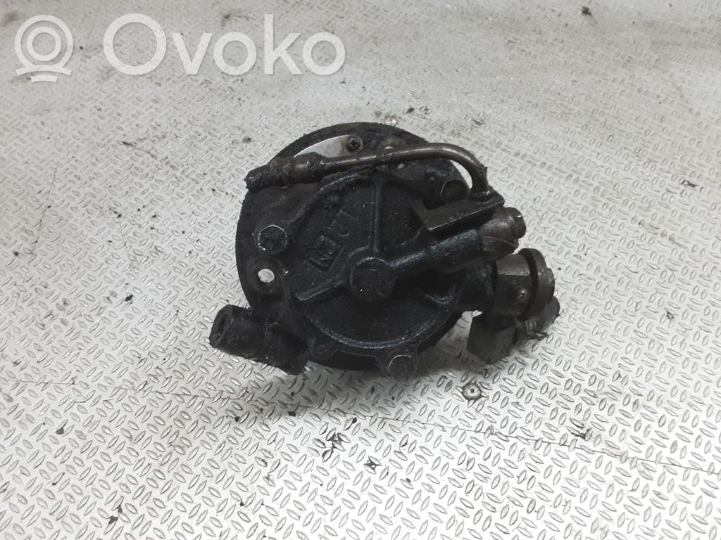 Nissan Primera Pompa a vuoto 