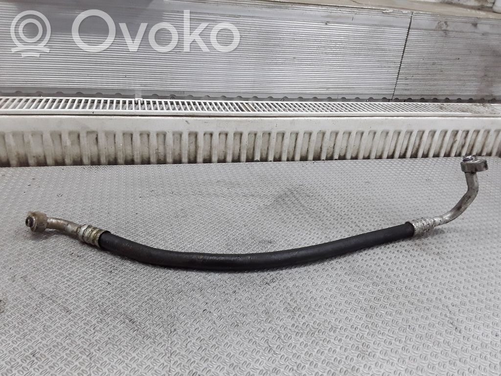 Volkswagen Golf IV Wąż / Przewód klimatyzacji A/C 