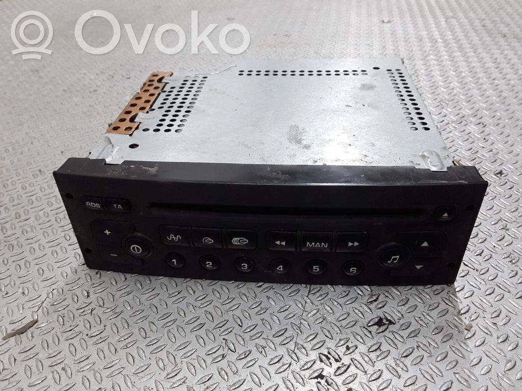 Peugeot 307 Panel / Radioodtwarzacz CD/DVD/GPS 