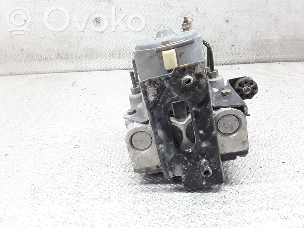 BMW 5 E39 ABS Pump 