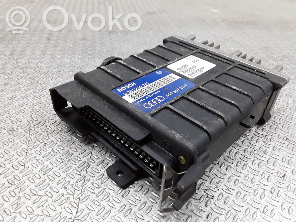Engine control unit/module   443907311F,0261200745