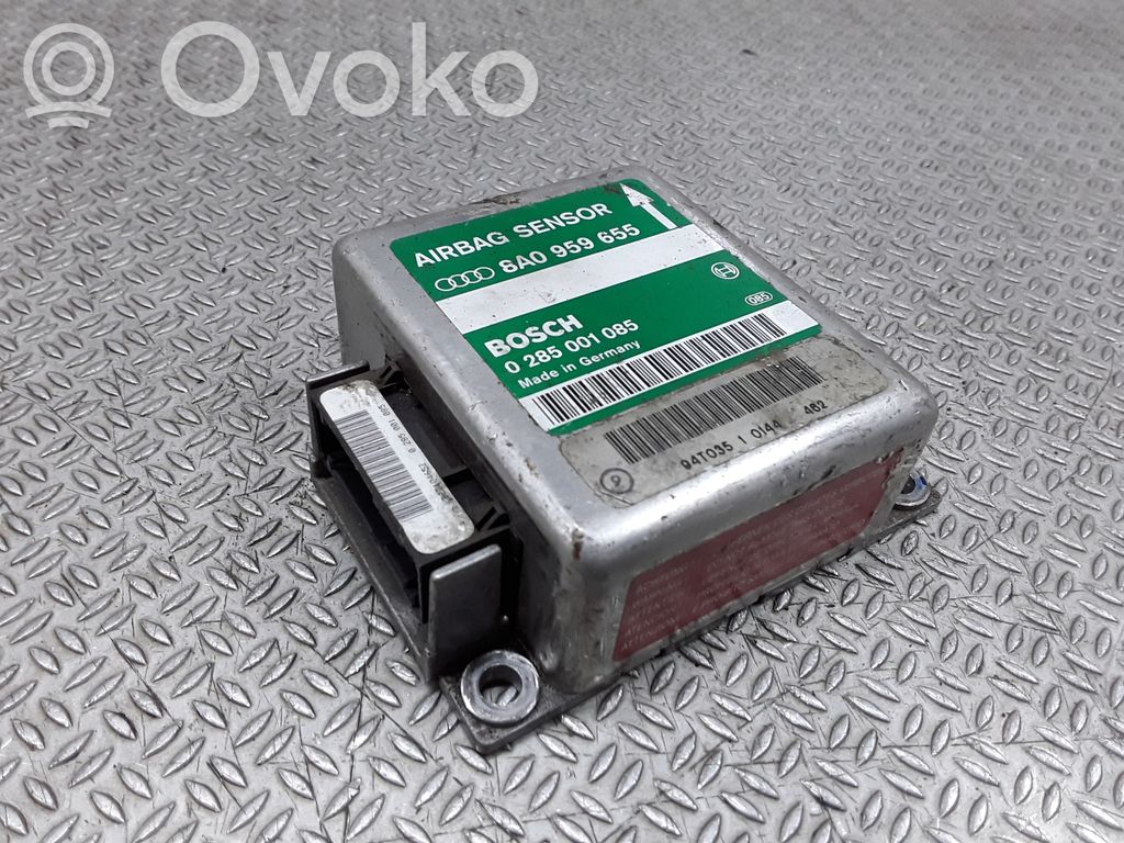 Module de contrôle airbag   8A0959655,0285001085