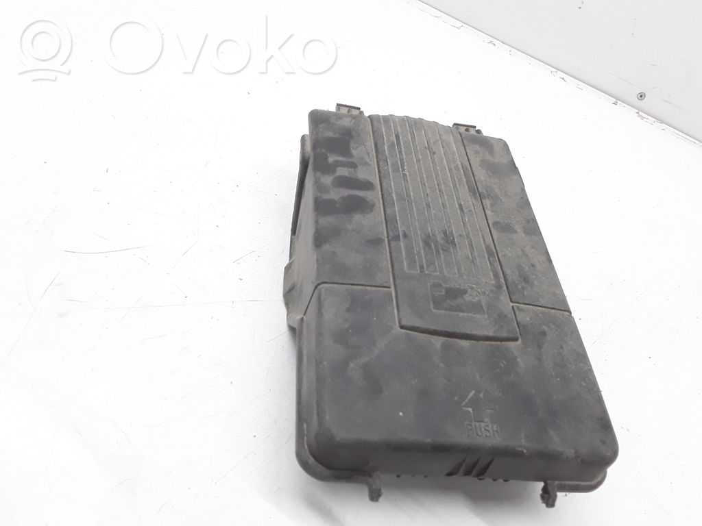 Skoda Octavia Mk2 (1Z) Capac cutie baterie 