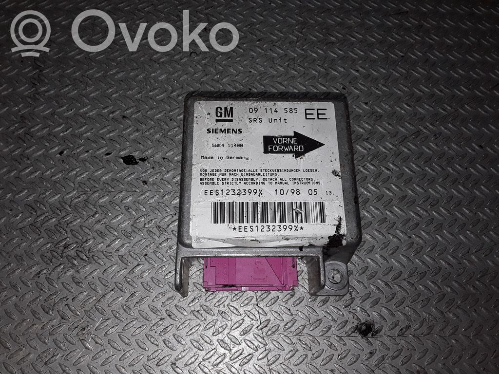 Opel Corsa B Airbag control unit/module 