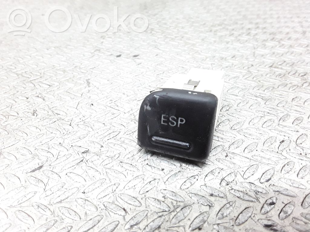 Interruptor ESP (programa de estabilidad)   8E1927134