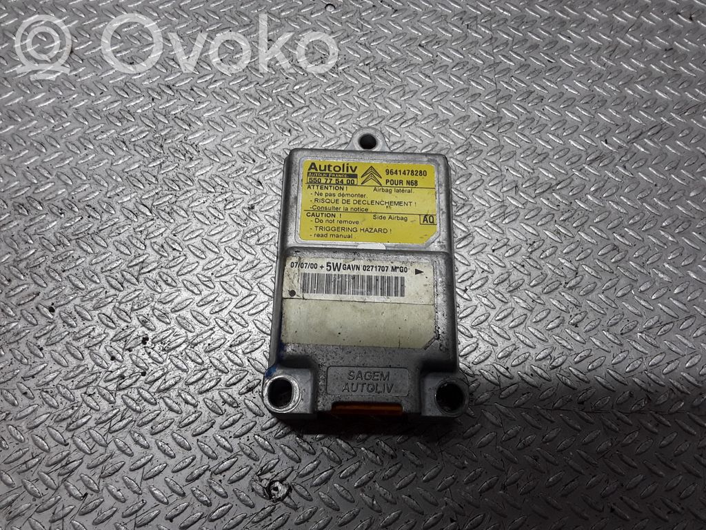 Citroen Xsara Picasso Airbag control unit/module 
