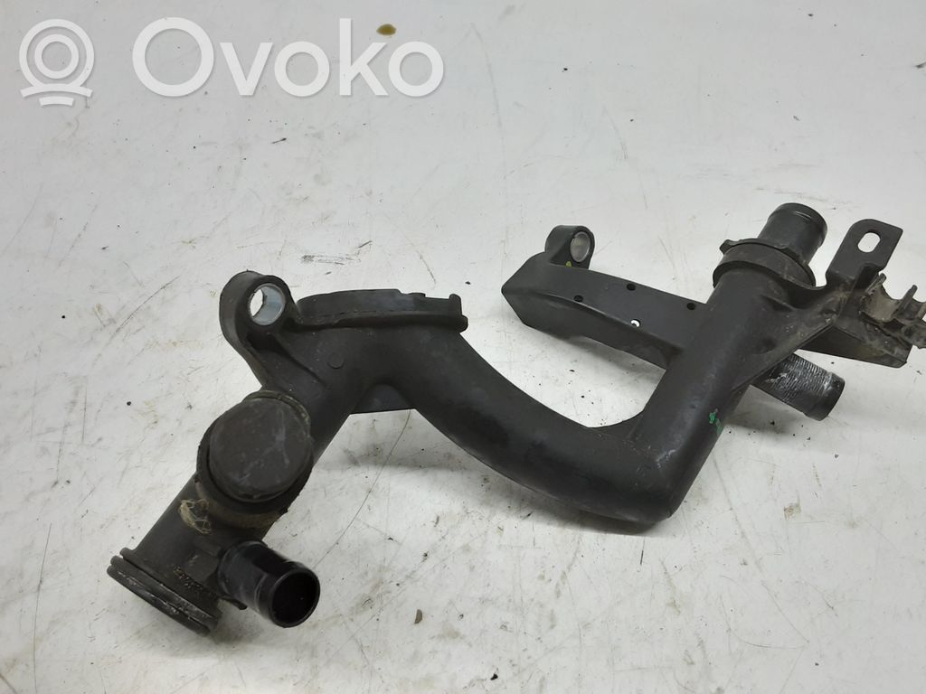 Peugeot 307 Conductă/furtun lichid de răcire motor 