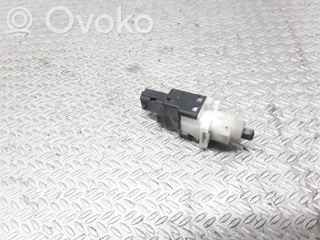 Brake pedal sensor switch   60669020