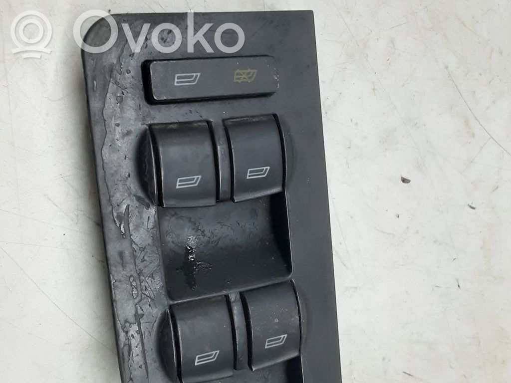 Electric window control switch   4B0959851